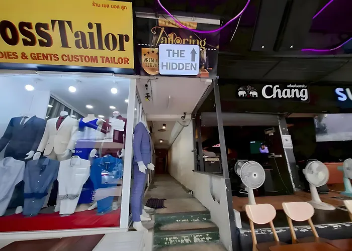 The Hidden Khaosan * Bangkok